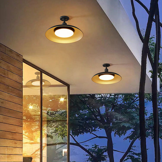 SteelGlow | Outdoor-Deckenleuchte aus karbonisiertem Stahl