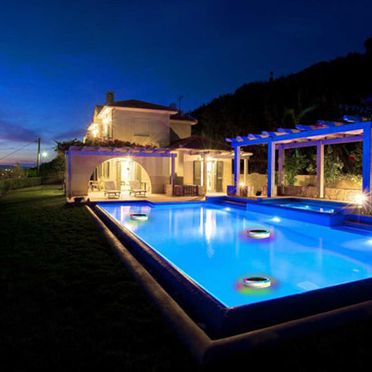 LumiFloat | Solarbetriebene wasserdichte schwimmende dekorative LED-Lampe