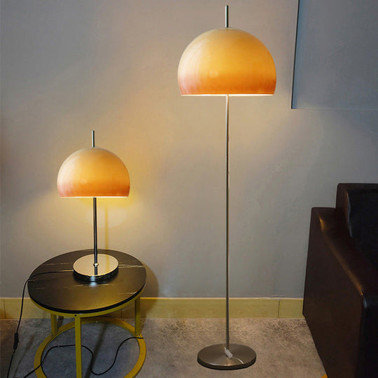 NostalgiaGlow | Zeitgenössische Retro-Pilz-Hardware-Glas 2-Licht Stehlampe für das Wohnzimmer