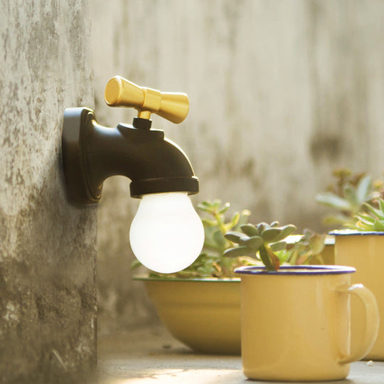 FluidLight | Wandlampe – USB-betrieben für einfache und energiesparende Beleuchtung