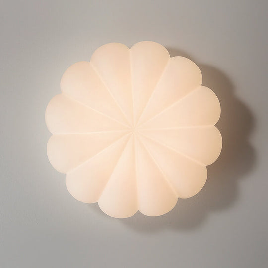 TwinklePetal | Sanftes Licht für Träume in Blütenoptik