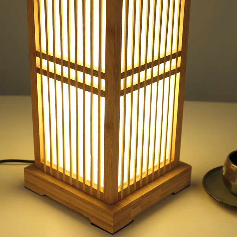 ShizuGlow | Japanische Minimalistische Holzkubus 1-Licht Tischlampe
