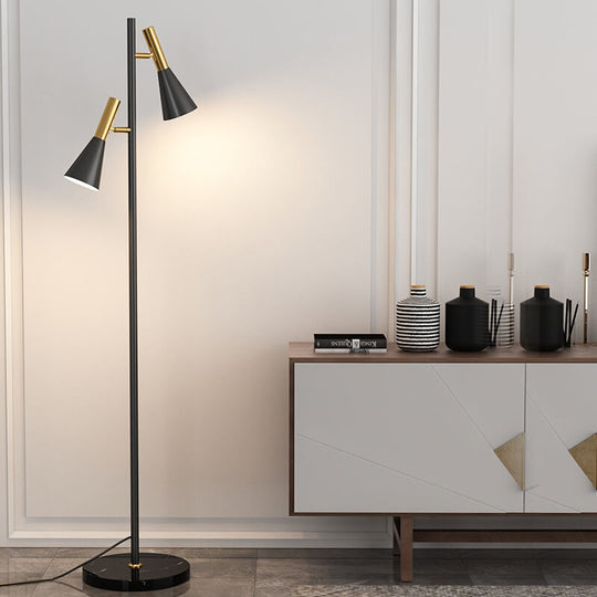 DuoHorn | Nordic Minimalist Horn Shade Rotierbare 2-Lampen Stehlampe