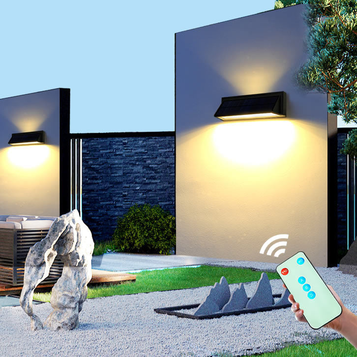 SolarSlope | Schräge LED-Wandleuchte für den Patio
