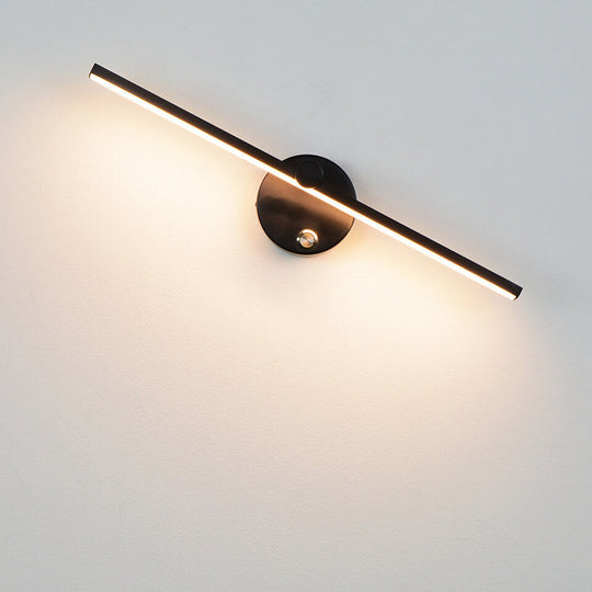 AlumaGlow | Wandlampe mit langem LED-Lichtstreifen