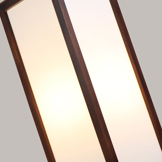 HanLume | Holz-Stehlampe mit klassischem Pergamentschirm