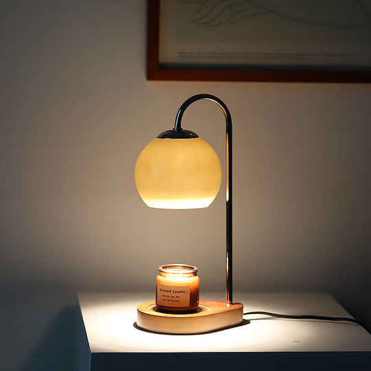 MeltSphere | Runde Tischlampe aus Holz & Glas