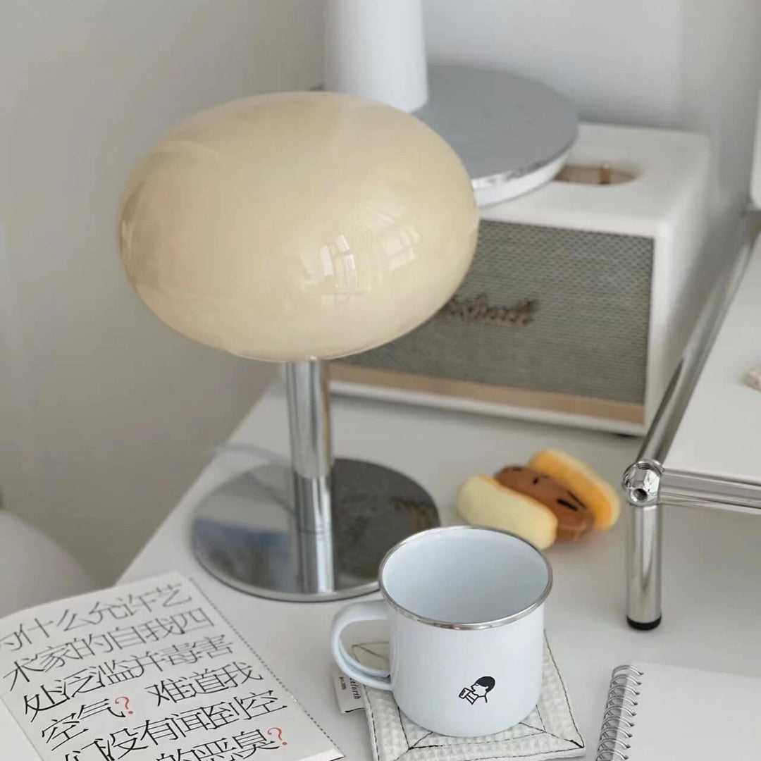 SoftOrbis | Nordic Vintage Creme Runde Glas 1-Licht Tischlampe