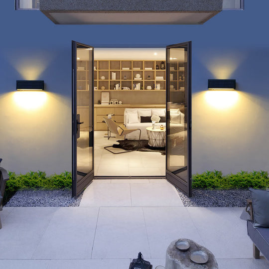 SolarSlope | Schräge LED-Wandleuchte für den Patio