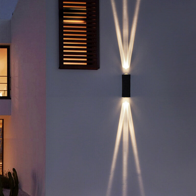 UrbanTwin | Elegante LED-Fassadenleuchte mit 10W Leistung