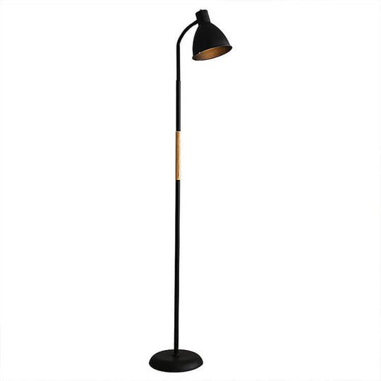 SlimCone | Nordic Minimalistischer Eisenkegel Stehlampe mit langem Stab und 1 Licht