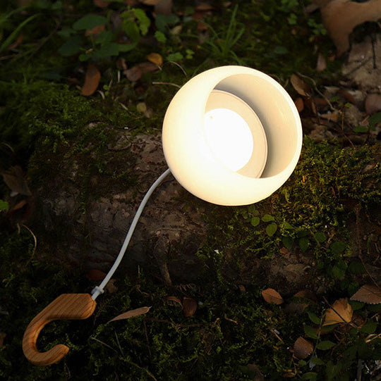 CampHalo | Stilvolle USB-Zeltlampe mit Haken