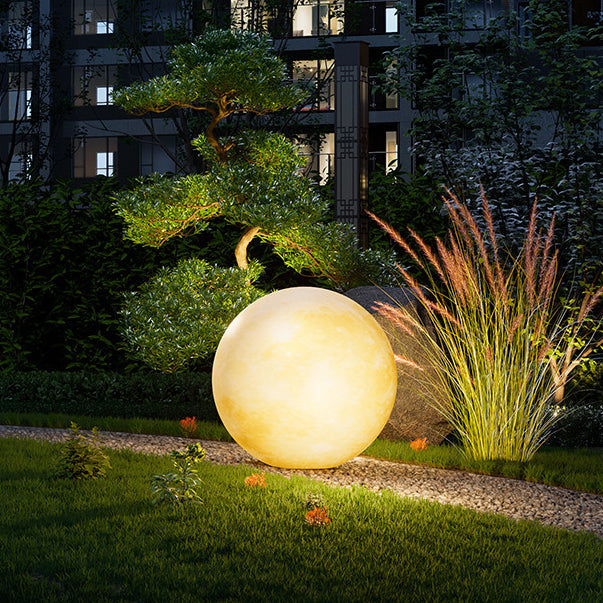HelioMoon | Runde nordische Lampe mit Solarbetrieb