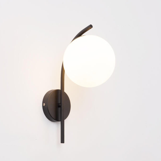HaloBend | Minimalistische Glaskugel-Wandleuchte