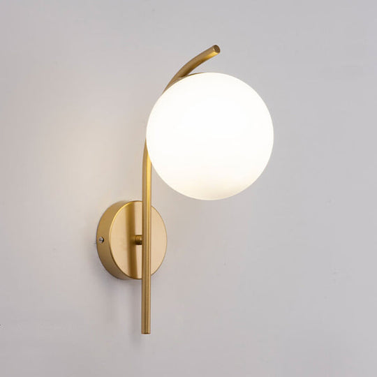 HaloBend | Minimalistische Glaskugel-Wandleuchte