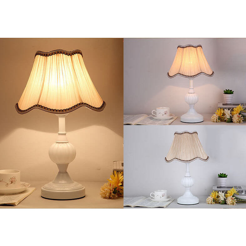 LumiFleur | Nordische Vintage Blumen Glas Stoff 1-Licht Tischlampe