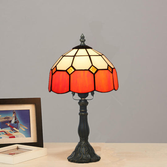 TiffaGlow | Mediterrane Tiffany-Tischlampe in Buntglas