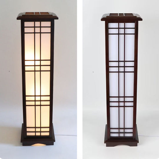 HanLume | Holz-Stehlampe mit klassischem Pergamentschirm