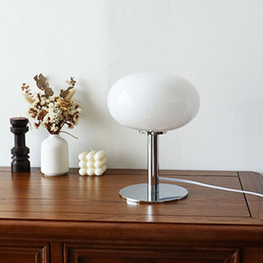 SoftOrbis | Nordic Vintage Creme Runde Glas 1-Licht Tischlampe