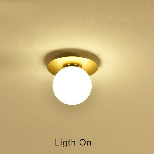 GlasHalo | Runde LED-Halbhängelampe im Modern-Look
