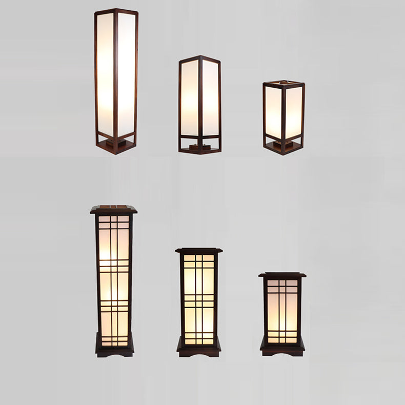HanLume | Holz-Stehlampe mit klassischem Pergamentschirm