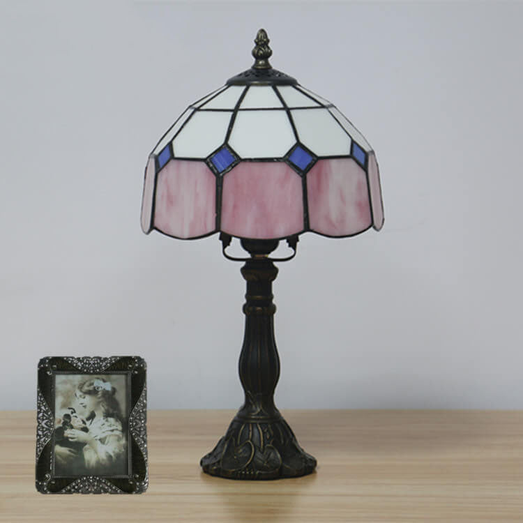 TiffaGlow | Mediterrane Tiffany-Tischlampe in Buntglas