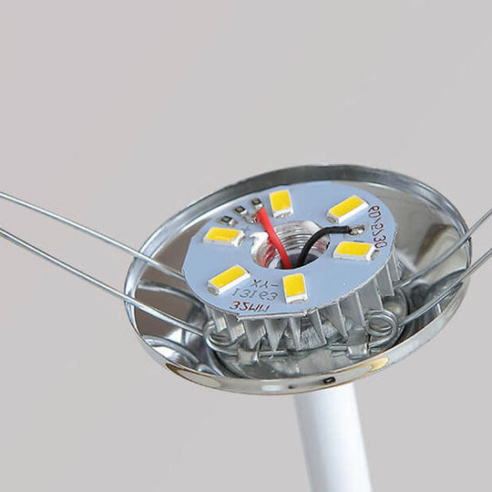 GlowForm | Nordische Vintage Stoffkegel Tischlampe aus Massivholz mit LED