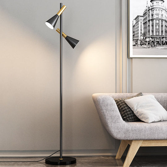 DuoHorn | Nordic Minimalist Horn Shade Rotierbare 2-Lampen Stehlampe