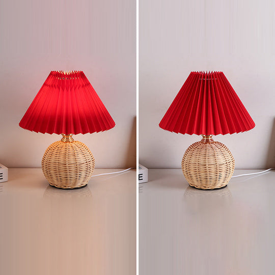 GlowWeave | Sanft dimmbare Rattanleuchte mit Fernbedienung