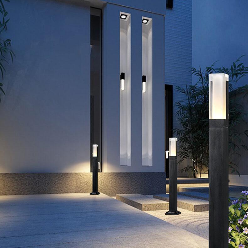BrightStem | Stilvolle Gartenleuchte aus Metall & Acryl