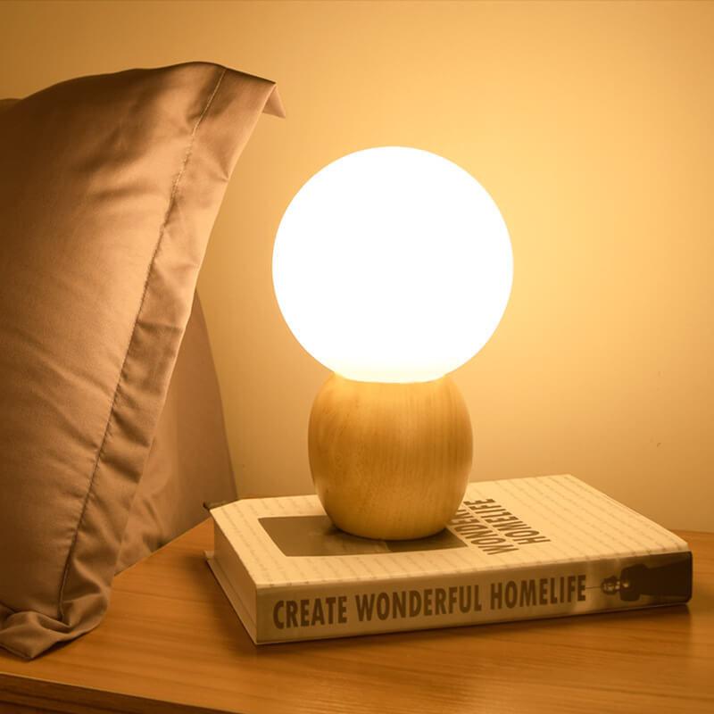 GlowOrbis | Nordische Massivholz Milchweiße Glas-Globus 1-Licht Tischlampe