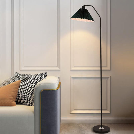 VibeLight | Minimalistische Stoff-Faltenlampe 1-Licht Stehlampe