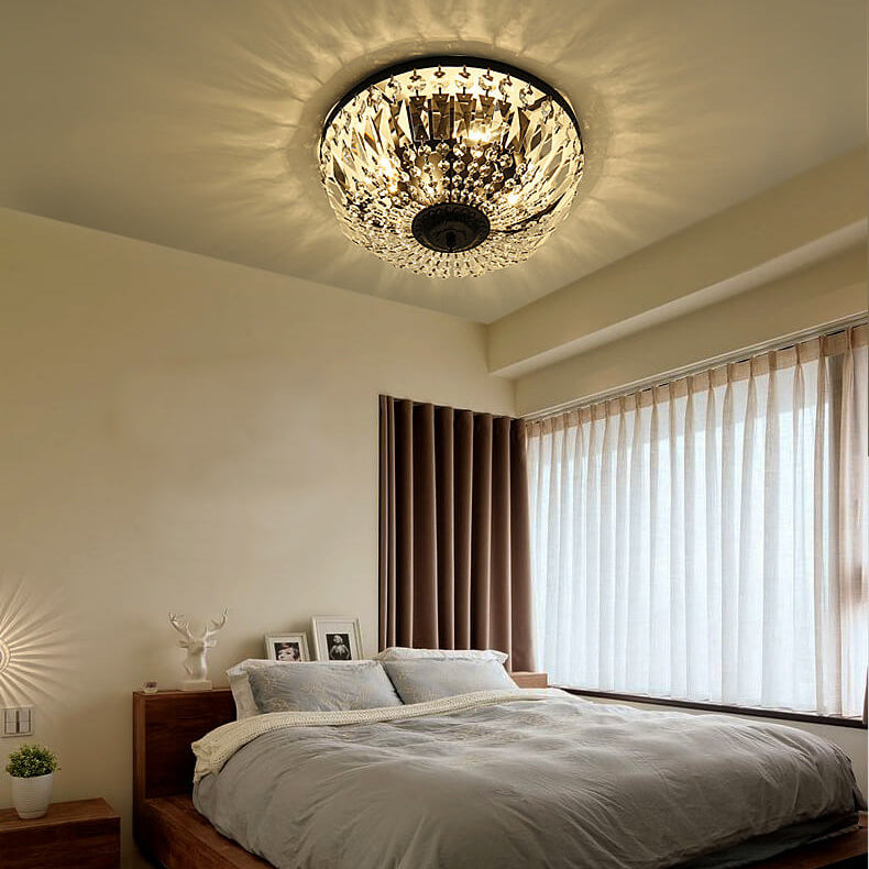 LustraLux | Glänzende Kristall-Deckenleuchte im Retro-Stil