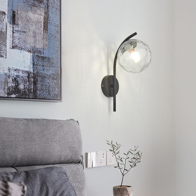 HaloBend | Minimalistische Glaskugel-Wandleuchte