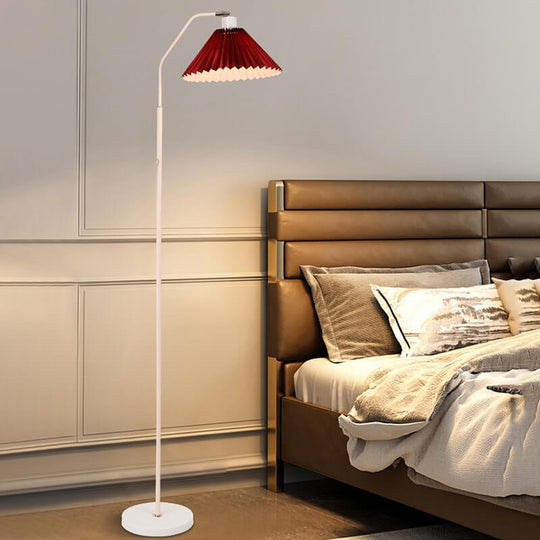 VibeLight | Minimalistische Stoff-Faltenlampe 1-Licht Stehlampe