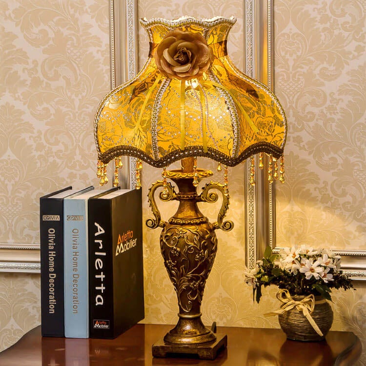 EraGlow | Europäische Vintage-Stoff Antike 1-Licht Tischlampe