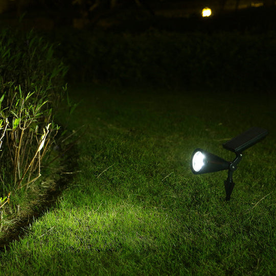 RayStake | Kegelförmige LED Solarleuchte für Terrasse & Rasen