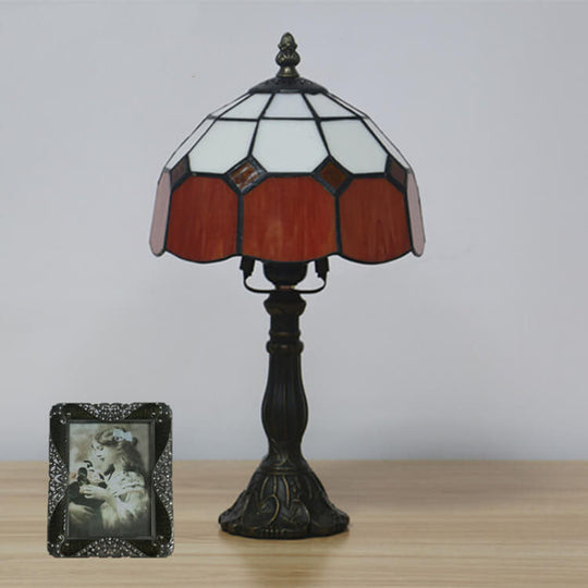 TiffaGlow | Mediterrane Tiffany-Tischlampe in Buntglas