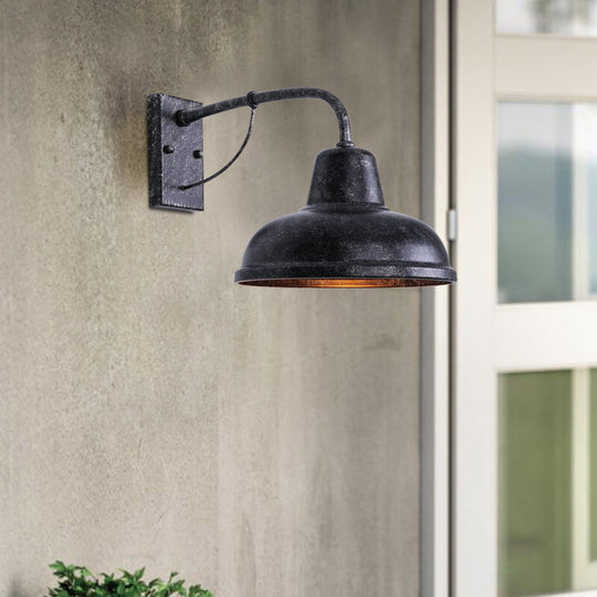 GrainGlow | Industrielampe mit Charme für Fassade & Zaun