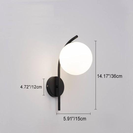 HaloBend | Minimalistische Glaskugel-Wandleuchte