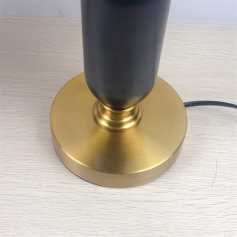 ColuShine | Retro Säulenlampe mit Plisseeschirm