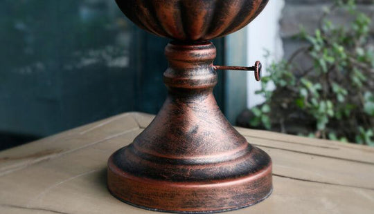 BronzaLite | Vintage Antike Petroleumlampe 1-Licht Tischlampe