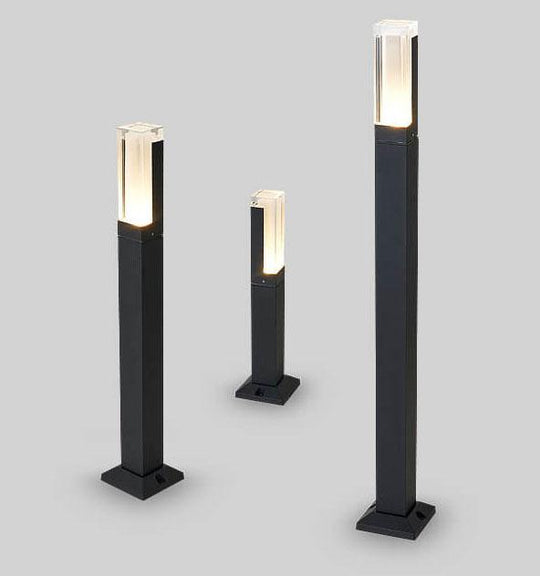 BrightStem | Stilvolle Gartenleuchte aus Metall & Acryl