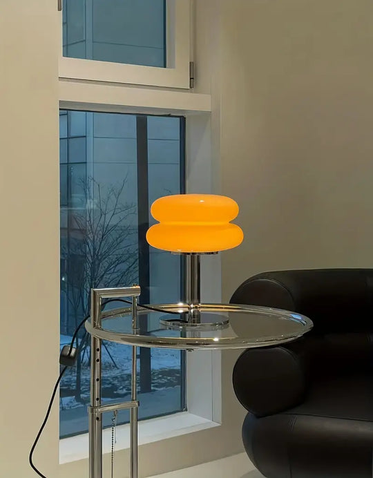 GlowZen | Moderne & elegante Tischleuchte aus Glas