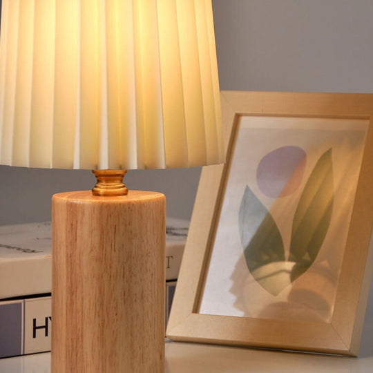NamiShade | Vintage Korean plissierte Säule Massivholz Basis 1-Licht Tischlampe