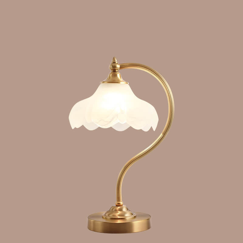 LumaFlora | Vintage Messing Glas Blütenblatt Schirm 1-Licht Tischlampe