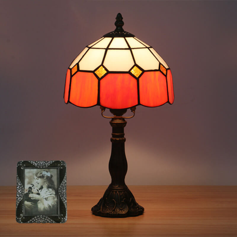 TiffaGlow | Mediterrane Tiffany-Tischlampe in Buntglas