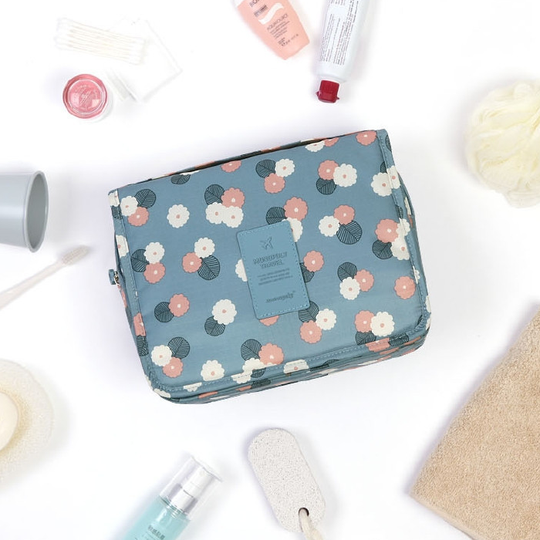 TravelEase | Wasserabweisende Reise-Kosmetiktasche mit Haken