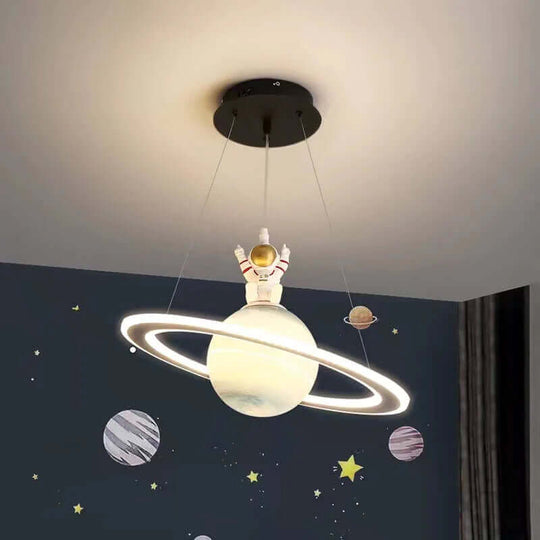 StarSphere | LED-Hängelampe im magischen Planeten-Design