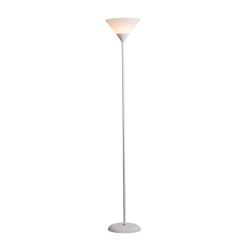 ConeLume | Kreative Minimalistische Kegel-Schirm 1-Licht Stehlampe